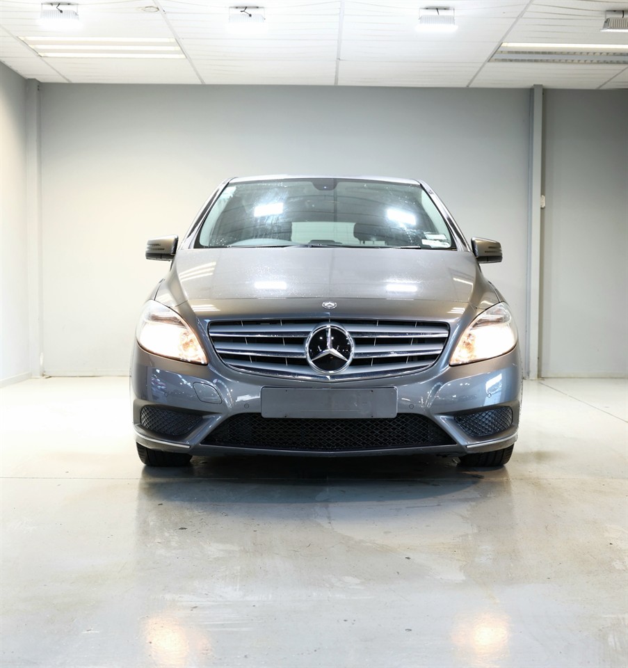 2014 Mercedes-Benz B 200