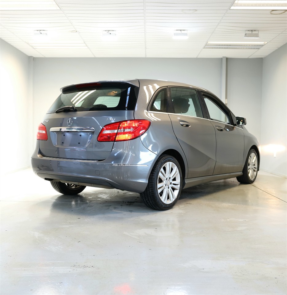 2014 Mercedes-Benz B 200