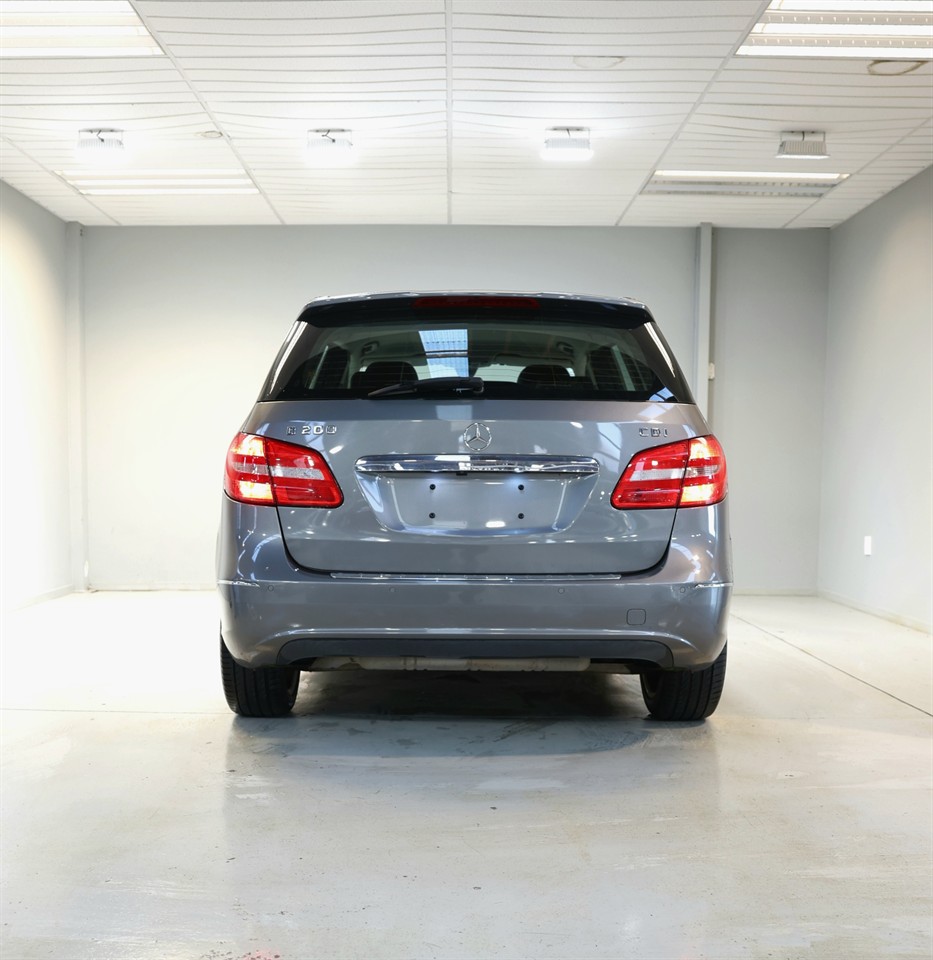 2014 Mercedes-Benz B 200