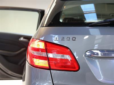 2014 Mercedes-Benz B 200 - Thumbnail