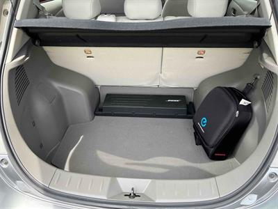 2013 Nissan Leaf - Thumbnail