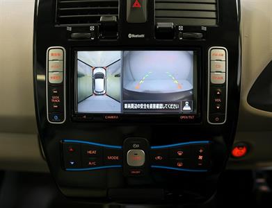 2013 Nissan Leaf - Thumbnail