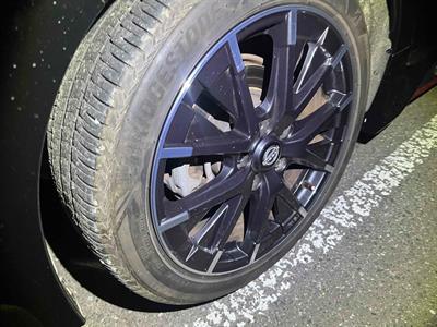 2021 Nissan Leaf - Thumbnail