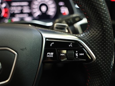 2020 Audi RS6 - Thumbnail