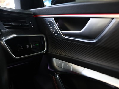 2020 Audi RS6 - Thumbnail