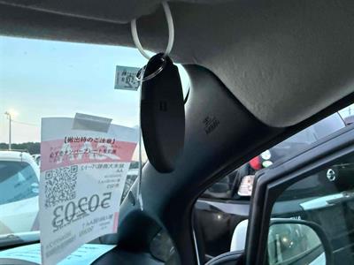 2013 Nissan Leaf - Thumbnail