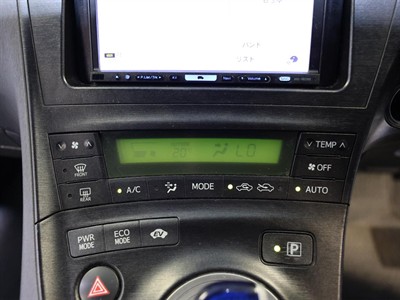 2011 Toyota Prius - Thumbnail