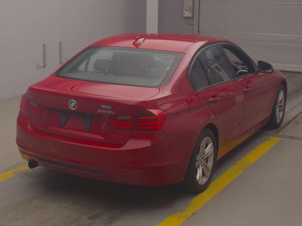 2012 BMW 320i