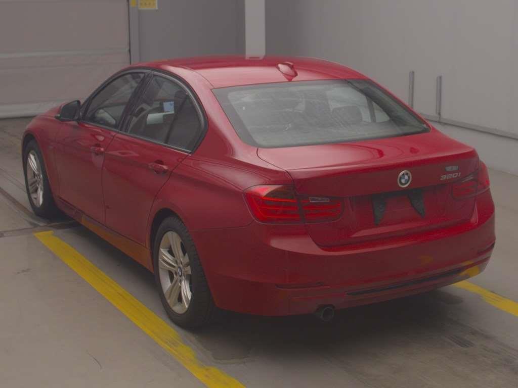 2012 BMW 320i