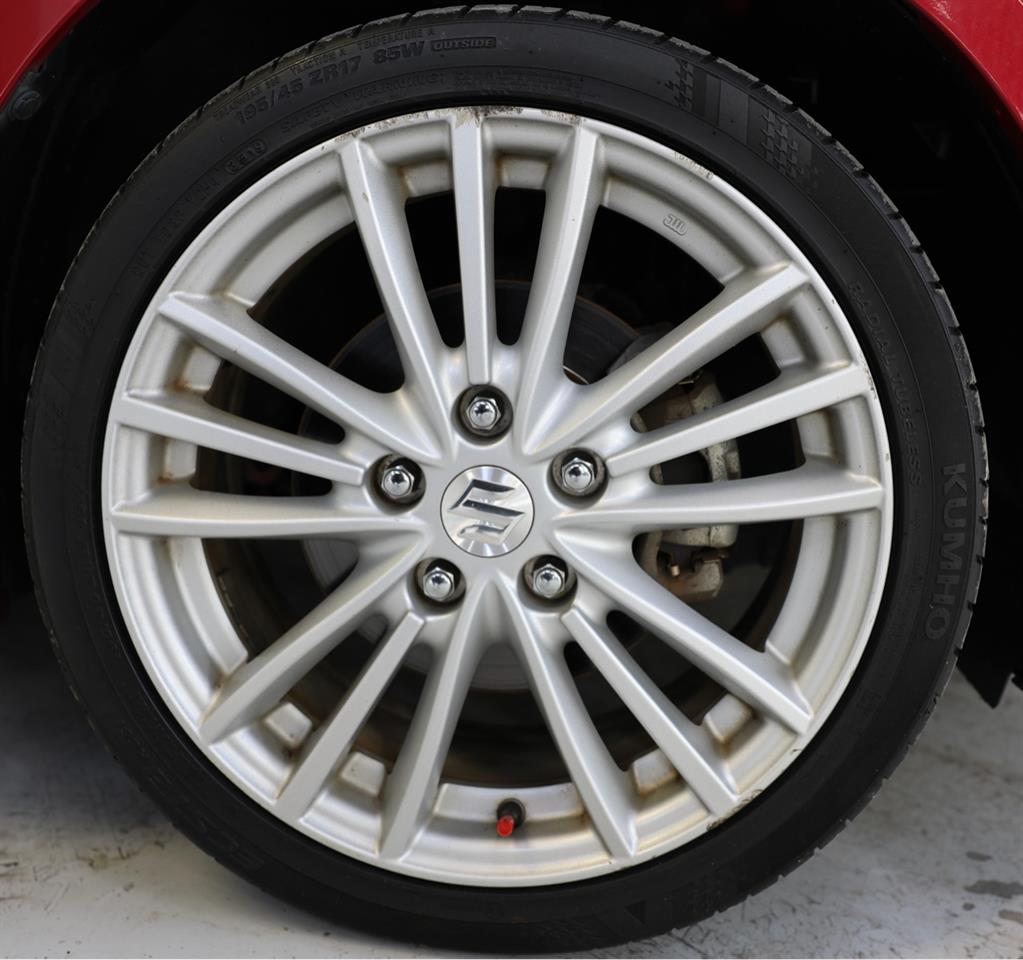 2013 Suzuki Swift