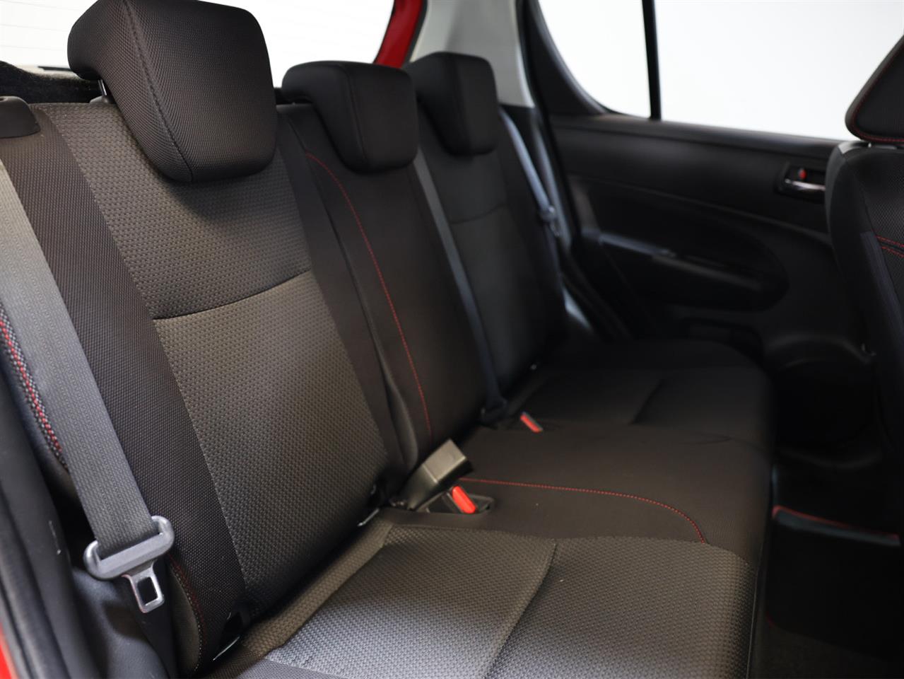 2013 Suzuki Swift