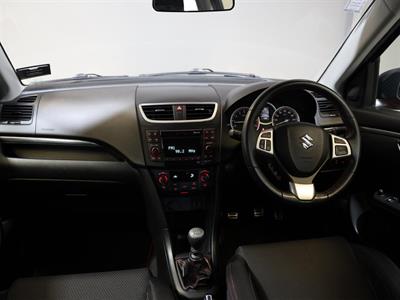 2013 Suzuki Swift - Thumbnail