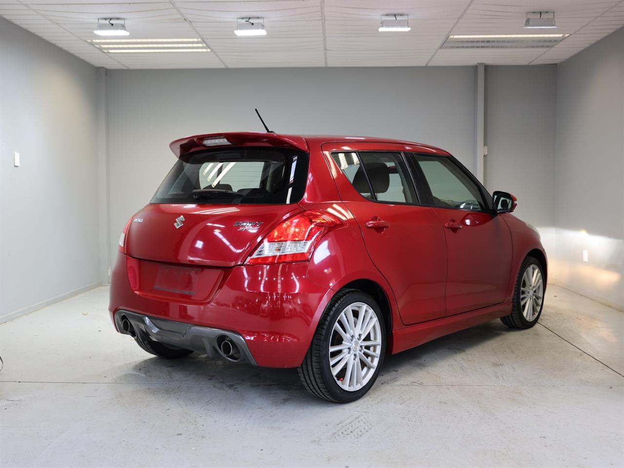 2013 Suzuki Swift