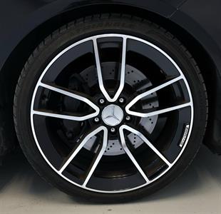 2011 Mercedes-Benz E 550 - Thumbnail
