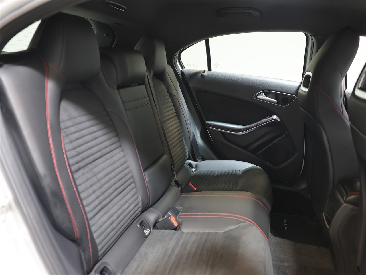 2013 Mercedes-Benz A 180