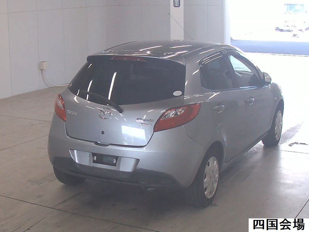 2012 Mazda Demio