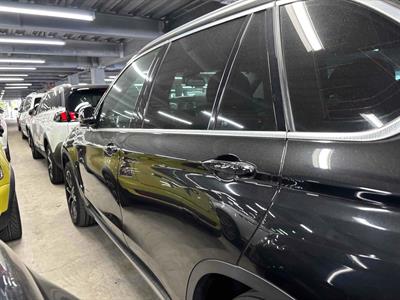 2016 BMW X5 - Thumbnail