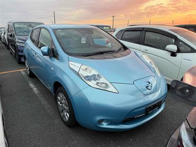 2016 Nissan Leaf - Thumbnail