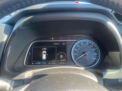 2020 Nissan Leaf - Thumbnail