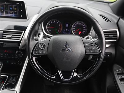 2019 Mitsubishi ECLIPSE CROSS - Thumbnail
