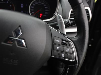 2019 Mitsubishi ECLIPSE CROSS - Thumbnail