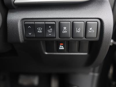 2019 Mitsubishi ECLIPSE CROSS - Thumbnail
