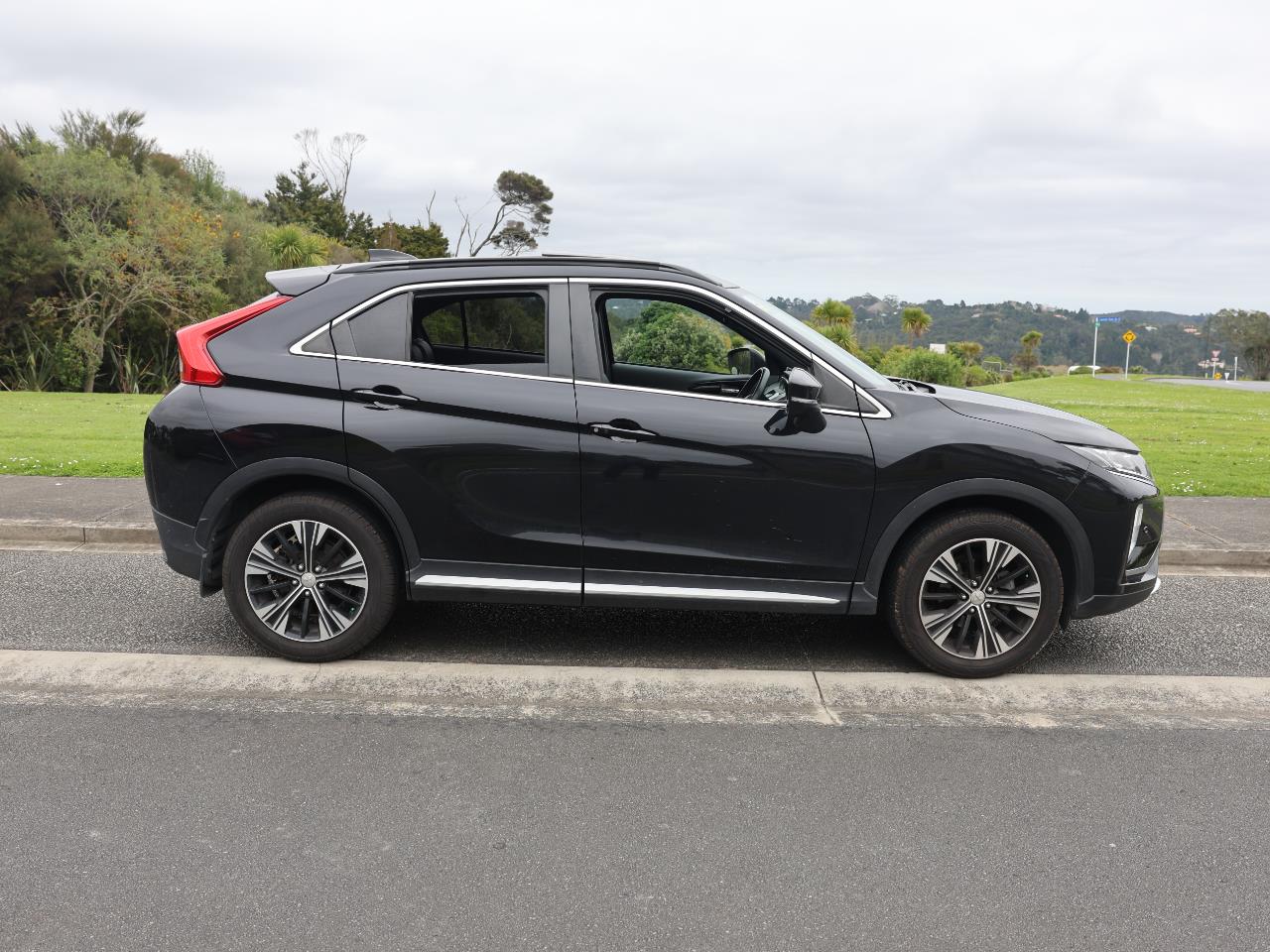 2019 Mitsubishi ECLIPSE CROSS