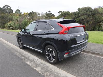 2019 Mitsubishi ECLIPSE CROSS - Thumbnail