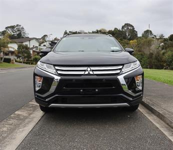 2019 Mitsubishi ECLIPSE CROSS - Thumbnail