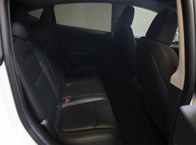 2022 Tesla Model Y - Thumbnail