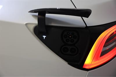 2022 Tesla Model Y - Thumbnail