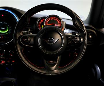 2018 Mini Cooper - Thumbnail