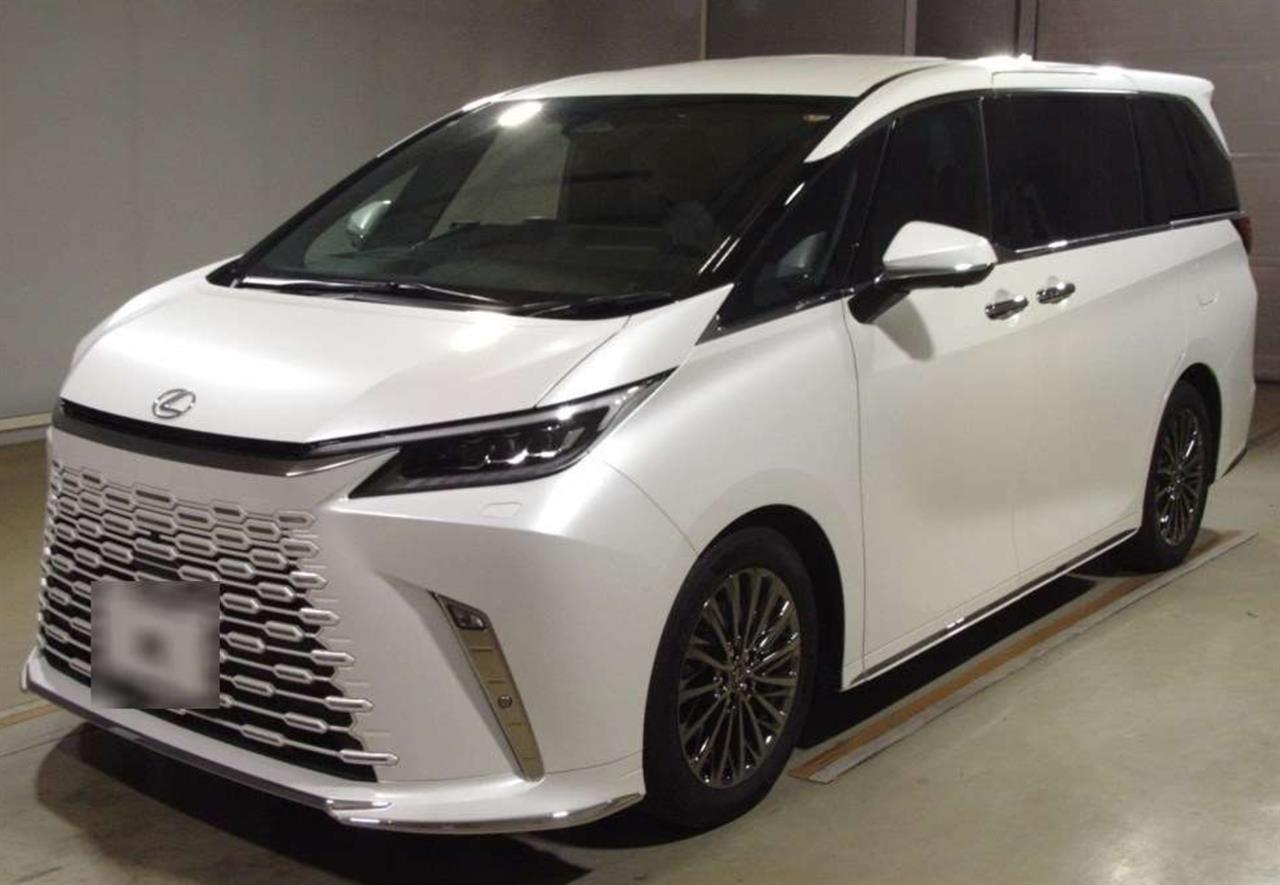 2024 Lexus LM 500H