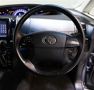 2015 Toyota Estima - Thumbnail