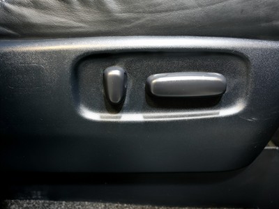 2015 Toyota Estima - Thumbnail
