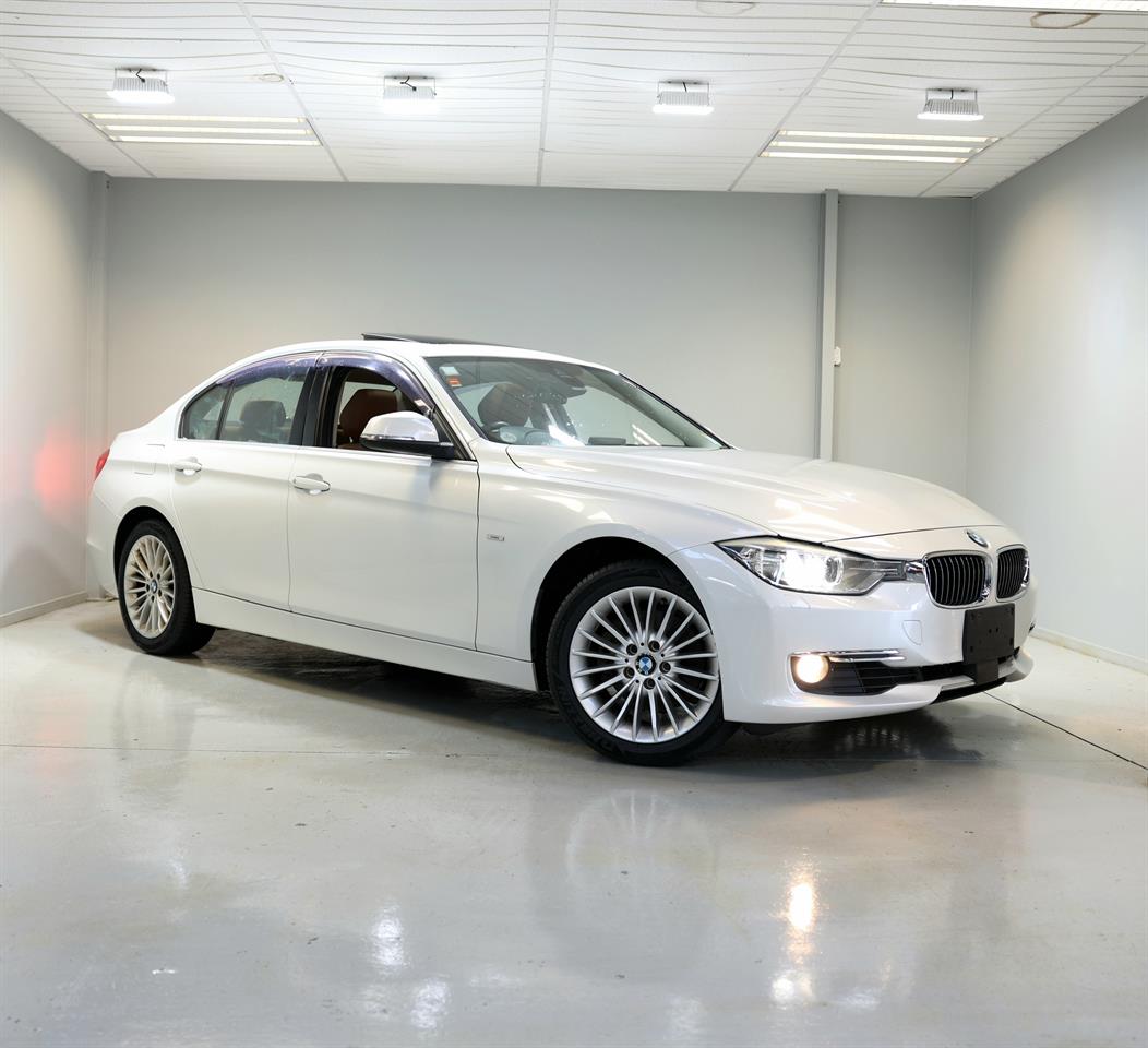 2014 BMW 320i