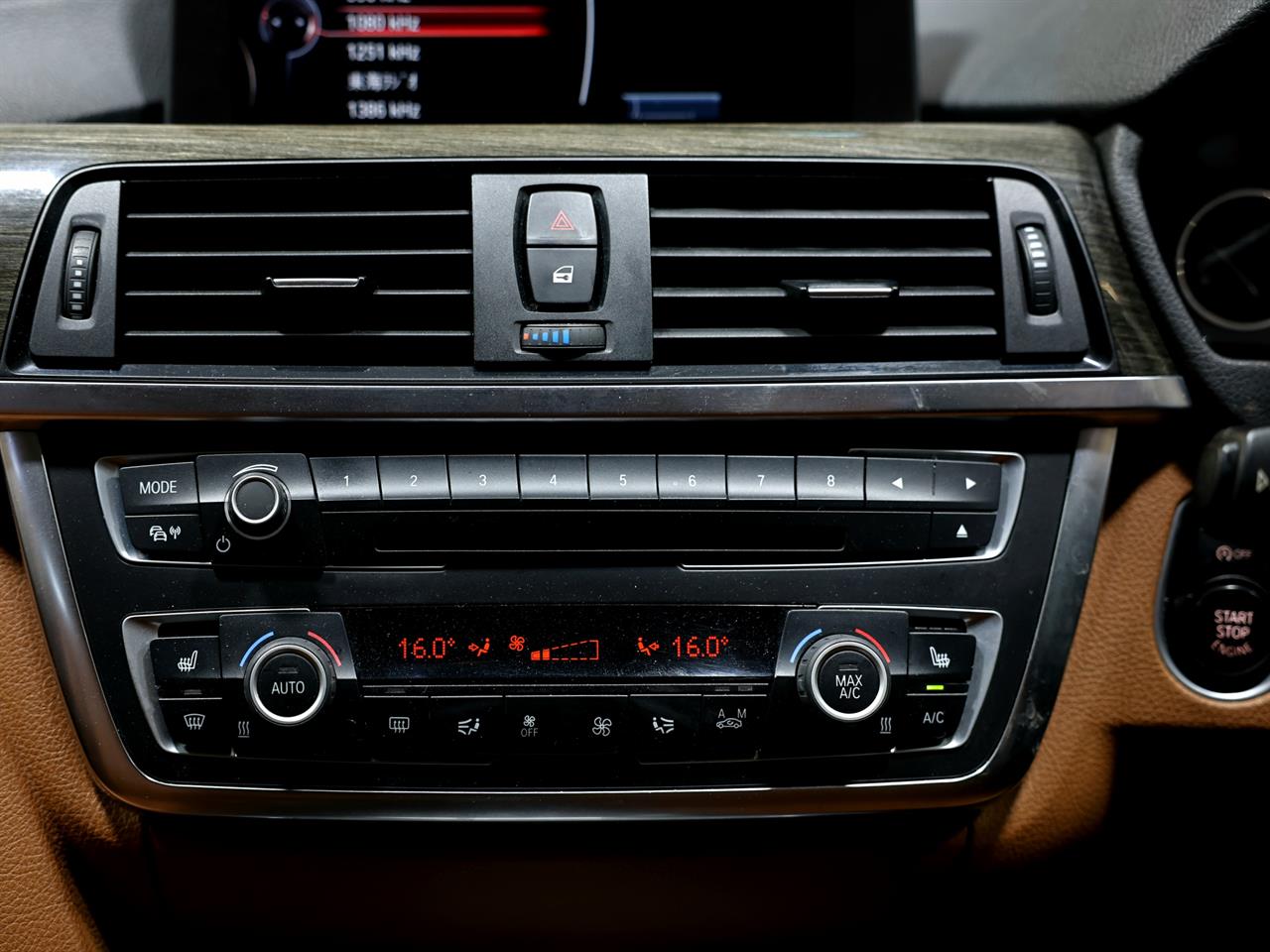 2014 BMW 320i