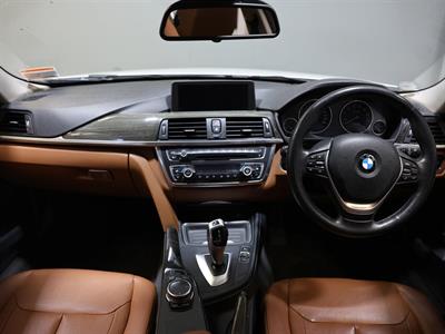 2014 BMW 320i - Thumbnail