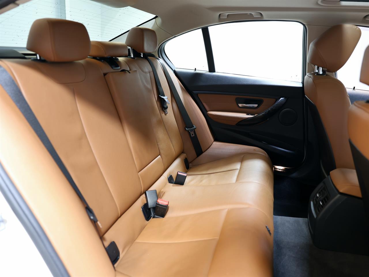 2014 BMW 320i