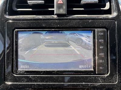 2019 Toyota Prius - Thumbnail