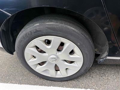 2015 Nissan Leaf - Thumbnail