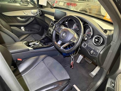 2016 Mercedes-Benz GLC 250 - Thumbnail