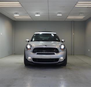 2016 Mini Countryman - Thumbnail