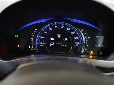 2015 Suzuki Swift - Thumbnail