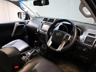 2015 Toyota Land Cruiser Prado - Thumbnail