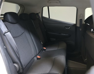 2014 Nissan Leaf - Thumbnail