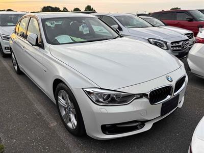 2012 BMW 320i - Thumbnail