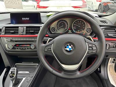 2012 BMW 320i - Thumbnail