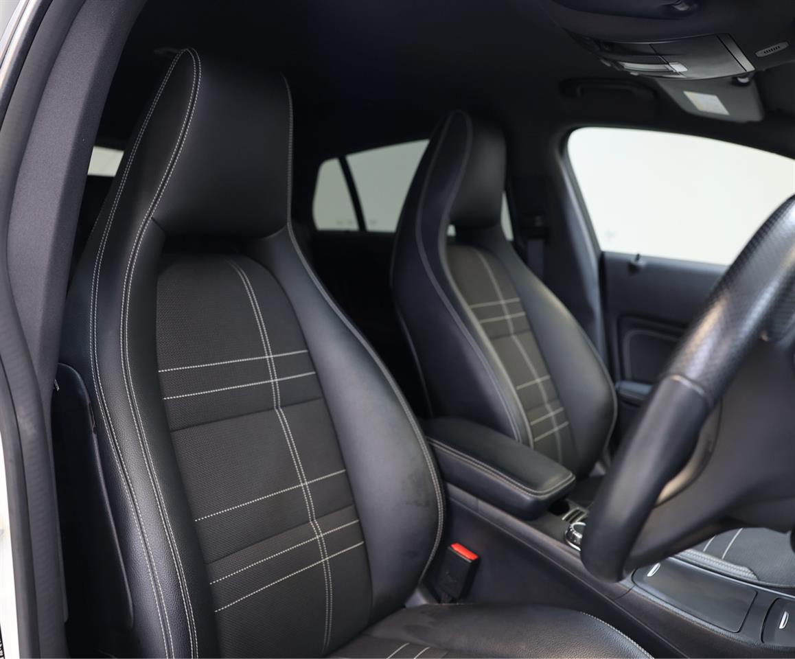 2015 Mercedes-Benz CLA 250