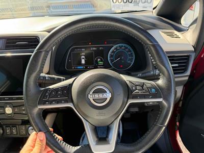 2021 Nissan Leaf - Thumbnail